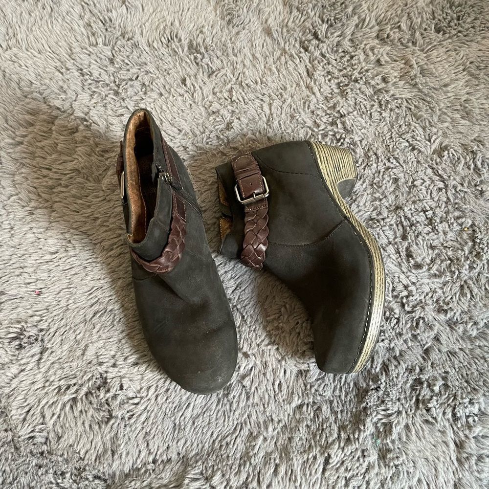 Dansko Michelle leather ankle clog bootie
